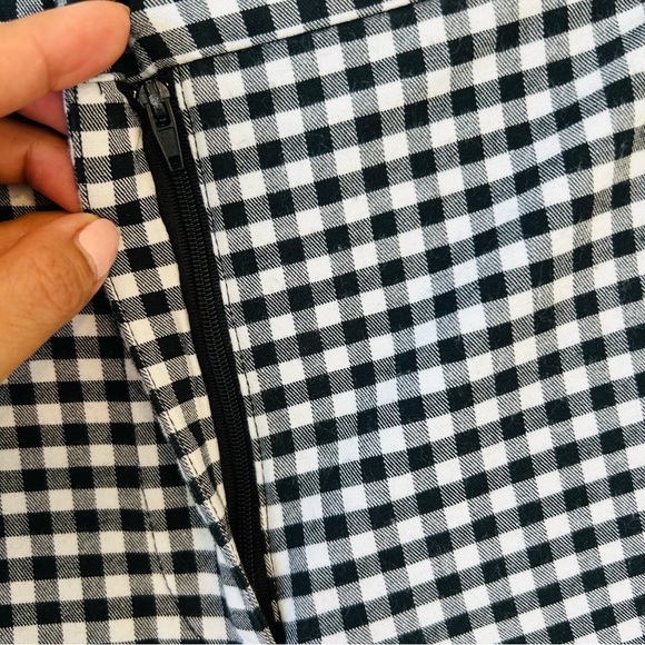 Zara Women’s Black White Gingham Ankle Cropped Pants Ruffle Trim Size M - Picture 13 of 14